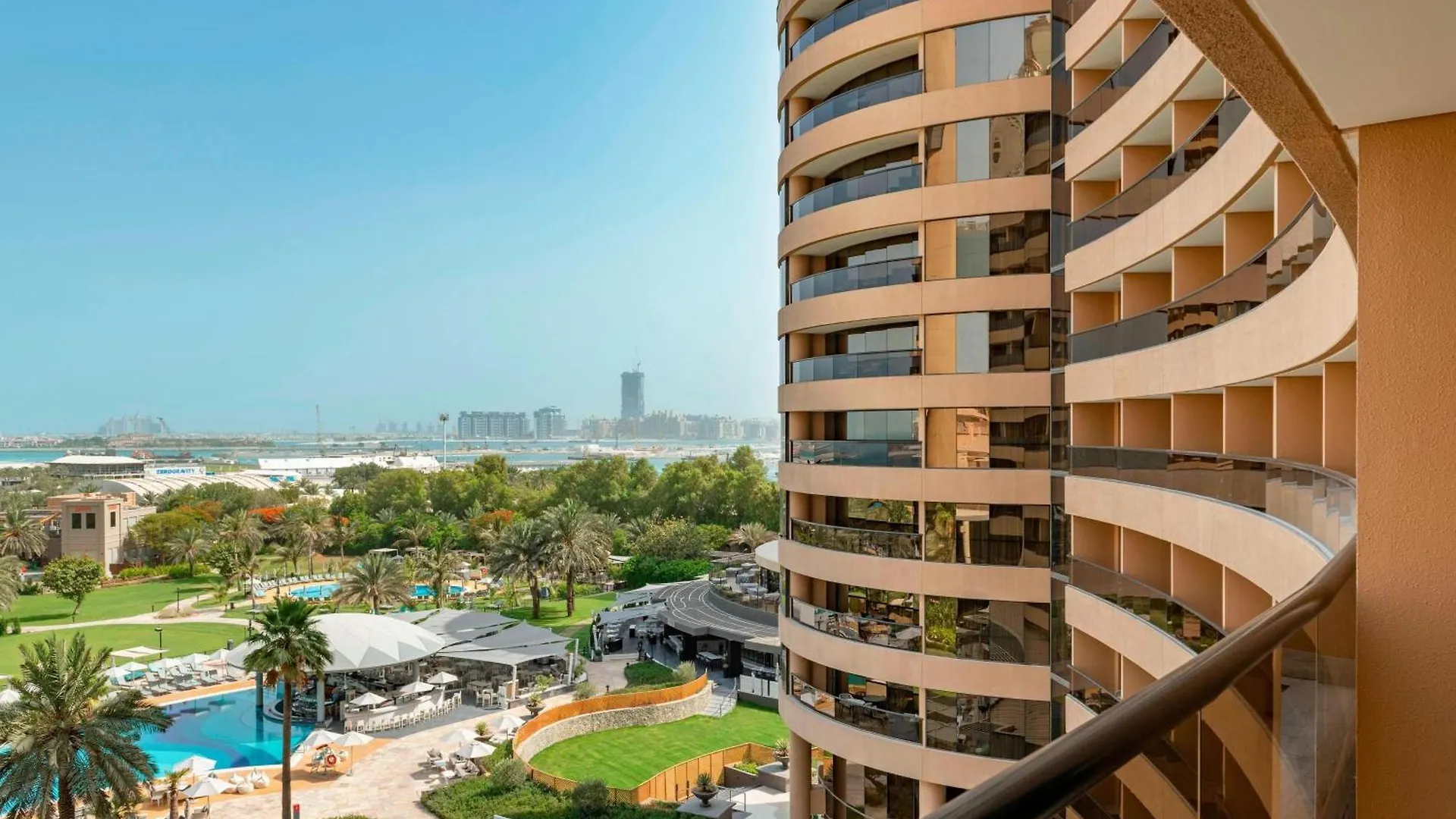 Le Royal Meridien Beach Resort & Spa Dubai