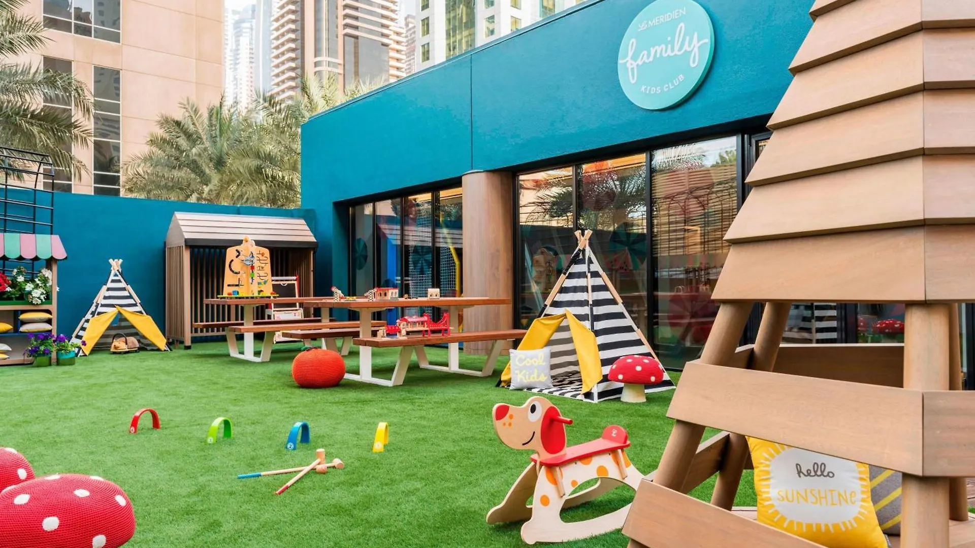 Le Royal Meridien Beach Resort & Spa דובאי